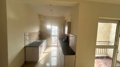 Kitchen Image of 900 Sq.ft 2 BHK Apartment / Flat for sale in Gardenia Golf City Phase 4, Sector 75 Noida for Rs. 6800000