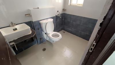 Image of 1628 Sq.ft 3 BHK Apartment / Flat for sale in Sikka Karnam Greens, Sector 143B, Noida for Rs. 14000000