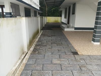 Balcony Image of 2200 Sq.ft 4 BHK Independent House for sale in Mulanthuruthy Kochi for Rs. 7500000