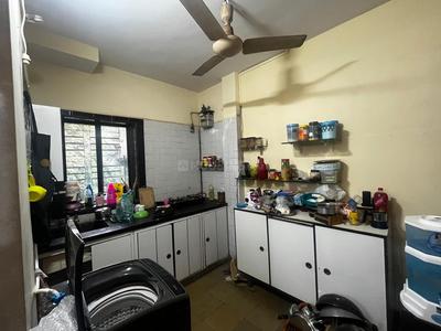 Kitchen Image of Single Occupancy Available In Hall in Malad West, Mumbai