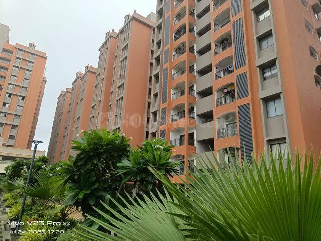 Himalaya Falaknuma Main Image 1