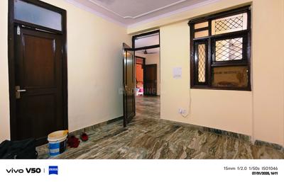 Bedroom Image of 825 Sq.ft 2 BHK Apartment / Flat for sale in Saket New Delhi for Rs. 4500000