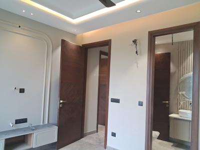 Bedroom Image of 1800 Sq.ft 3 BHK Builder Floor for sale in Paschim Vihar New Delhi for Rs. 37500000