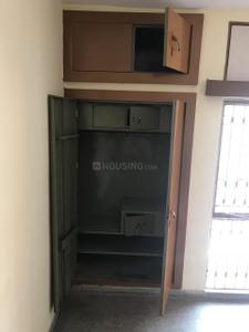 Bedroom Image of 1000 Sq.ft 2 BHK Apartment / Flat for sale in DDA Sector C Pocket 8, Vasant Kunj New Delhi for Rs. 30000000