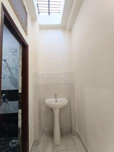 Bathroom Image of 1650 Sq.ft 3 BHK Independent House for sale in Sarojini Nagar Lucknow for Rs. 7500000