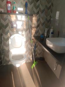 Common Bathroom Image of 615 Sq.ft 2 BHK Apartment / Flat for rent in Veena Smart Homes, Kandivali West Mumbai for Rs. 65000