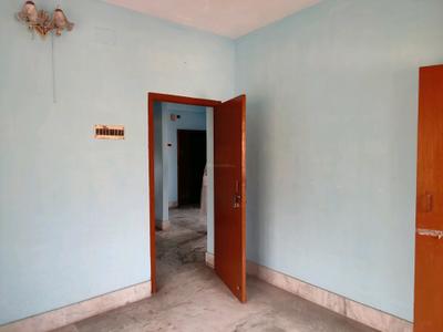 Bedroom Image of 650 Sq.ft 2 BHK Apartment / Flat for sale in Tirupati Apartment, North Dum Dum Bediapara Kolkata for Rs. 2500000