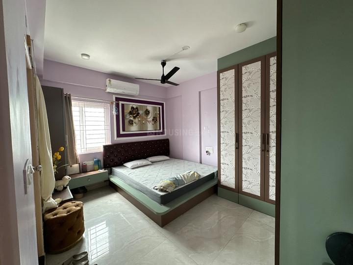 Neni lakeview Bedroom 1