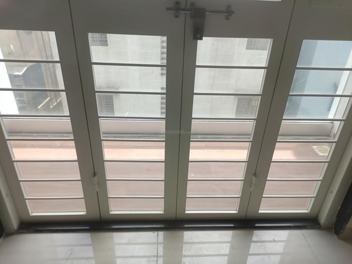 Basil Mondale Main Image 1