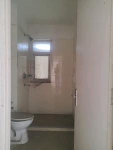 Common Bathroom Image of 1835 Sq.ft 3 BHK Apartment / Flat for sale in BPTP Princess Park, Sector 86 Faridabad for Rs. 13500000