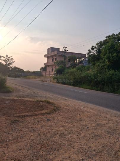 Akshita Inspiring Edge Main Image 1