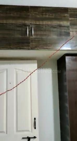 XS Real En Veedu Main Image 1