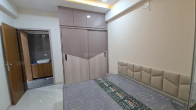 Bedroom Image of 2000 Sq.ft 3 BHK Apartment / Flat for rent in Ratnam Aurum, Vaishno Devi Circle Ahmedabad for Rs. 32000