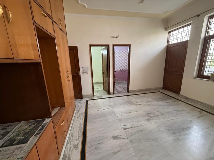 SECTOR 23 NEAR HUDA MARKET Bedroom 1