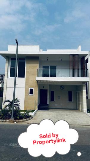 Preston Anvithas Amari Main Image 1