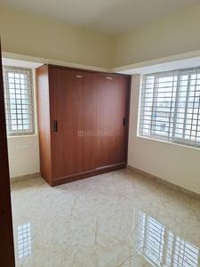 Bedroom Image of LNS BOYS PG  in Hunasamaranahalli, Bengaluru