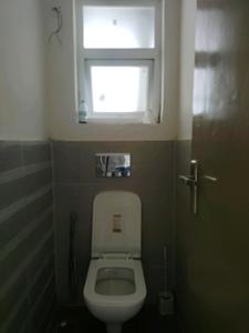 Common Bathroom Image of 865 Sq.ft 2 BHK Apartment / Flat for sale in Pareena Mi Casa, Sector 68 Gurgaon for Rs. 11150000