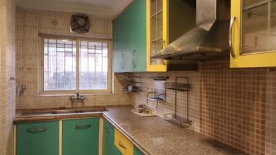 Kitchen Image of 1948 Sq.ft 3 BHK Apartment / Flat for sale in Kalighat Kolkata for Rs. 21800000