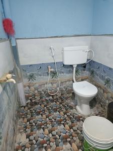 Bathroom Image of 850 Sq.ft 1 BHK Independent House for rent in Gudiyatham Vellore for Rs. 5500