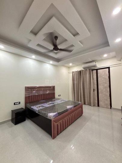 Saket Bedroom 1