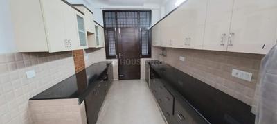 Kitchen Image of 6000 Sq.ft 8 BHK Independent House for sale in Sector 41 Noida for Rs. 90000000