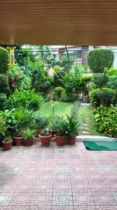 Image of 2000 Sq.ft 2 BHK Builder Floor for rent in Navrangpura, Ahmedabad for Rs. 40000