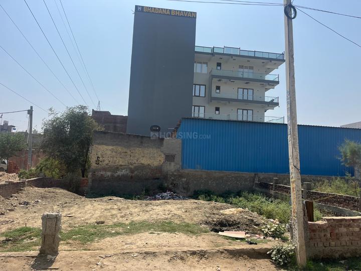 Block C, Sector 81 Main Image 1