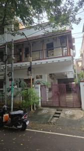 Image of 2000 Sq.ft 3.5 BHK Independent House for rent in Mandaveli, Chennai for Rs. 80000