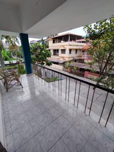 Balcony Image of 1350 Sq.ft 3 BHK Builder Floor for rent in Kadavanthra Kochi for Rs. 22000
