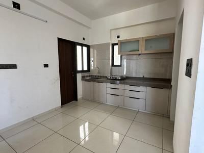 Kitchen Image of 963 Sq.ft 2 BHK Apartment / Flat for rent in Agora City Centre, Karelibagh Vadodara for Rs. 28000