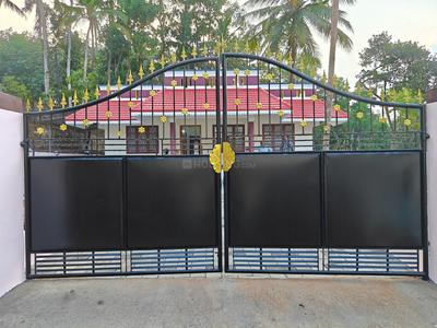 Balcony Image of 1200 Sq.ft 4 BHK Independent House for sale in Neyyattinkara Thiruvananthapuram for Rs. 5000000