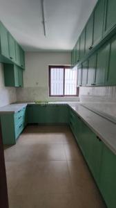 Kitchen Image of 1600 Sq.ft 3 BHK Apartment / Flat for rent in Halasuru Bengaluru for Rs. 150000