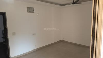 Living Room Image of 1044 Sq.ft 2 BHK Apartment / Flat for sale in Paramount Floraville, Sector 137 Noida for Rs. 12000000