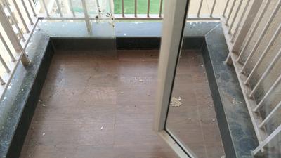 Living Room Image of 1000 Sq.ft 2 BHK Apartment / Flat for sale in BPTP Spacio, Sector 37D Gurgaon for Rs. 13200000