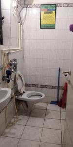 Bathroom Image of 590 Sq.ft 1 BHK Apartment / Flat for sale in Lake Side, Powai Mumbai for Rs. 10700000