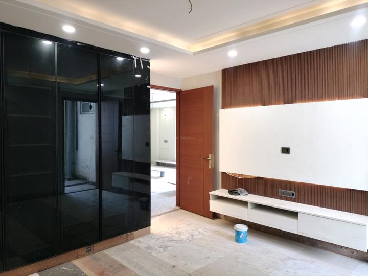 Surya Lavish Floor Main Image 1