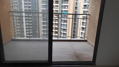 Balcony Image of 1040 Sq.ft 2 BHK Apartment / Flat for sale in Wellington at Pride World City, Charholi Budruk Pune for Rs. 8600000