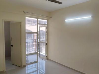 Bedroom Image of 1100 Sq.ft 3 BHK Apartment / Flat for rent in Pyramid Infinity, Sector 70A Gurgaon for Rs. 20000