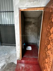 Bathroom Image of 8000 Sq.ft 4 BHK Independent House for sale in Uchhepota Kolkata for Rs. 50000000