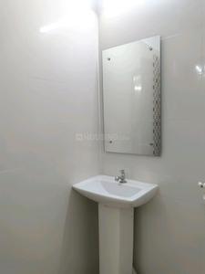 Bathroom Image of 950 Sq.ft 2 BHK Apartment / Flat for sale in Patuli Kolkata for Rs. 5500000