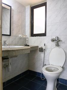 Bedroom One Image of 960 Sq.ft 2 BHK Apartment / Flat for sale in Hiranandani Estate Queens Gate, Hiranandani Estate Thane for Rs. 17500000