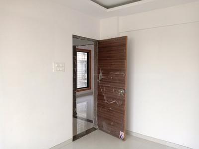 Bedroom Image of 750 Sq.ft 2 BHK Apartment / Flat for sale in Kalpataru Sunrise, Thane West Thane for Rs. 10000000