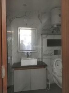 Bathroom Image of 2200 Sq.ft 3 BHK Builder Floor for sale in Greater Kailash New Delhi for Rs. 72000000