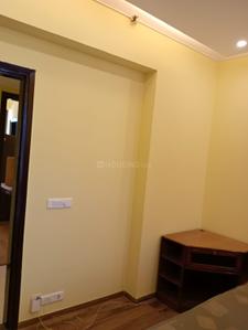 Bedroom Image of 1302 Sq.ft 2 BHK Apartment / Flat for rent in Unitech Fresco, Sector 50 Gurgaon for Rs. 60000