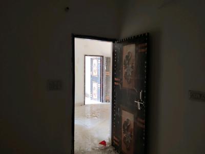 Bedroom Image of 750 Sq.ft 2 BHK Builder Floor for sale in DLF Ankur Vihar Ghaziabad for Rs. 2375000