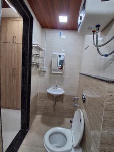 Bathroom Image of 1000 Sq.ft 2 BHK Apartment / Flat for rent in Mahaveer Nagar Raipur for Rs. 32000