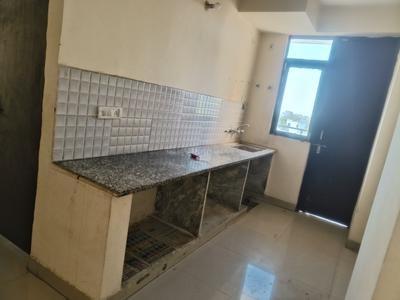 Kitchen Image of 900 Sq.ft 2 BHK Apartment / Flat for rent in Maxheights Dream Homes, Sector 61 Sonipat for Rs. 9200