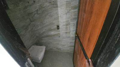 Bathroom Image of 550 Sq.ft 1 BHK Apartment / Flat for rent in Arkan Castle, Taloja Navi Mumbai for Rs. 15000