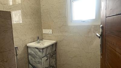 Image of 1550 Sq.ft 3 BHK Apartment / Flat for sale in DDA Sector Pocket B C, Vasant Kunj, New Delhi for Rs. 44000000