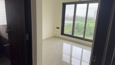 Bedroom Image of 750 Sq.ft 2 BHK Apartment / Flat for sale in Malad West Mumbai for Rs. 15000000